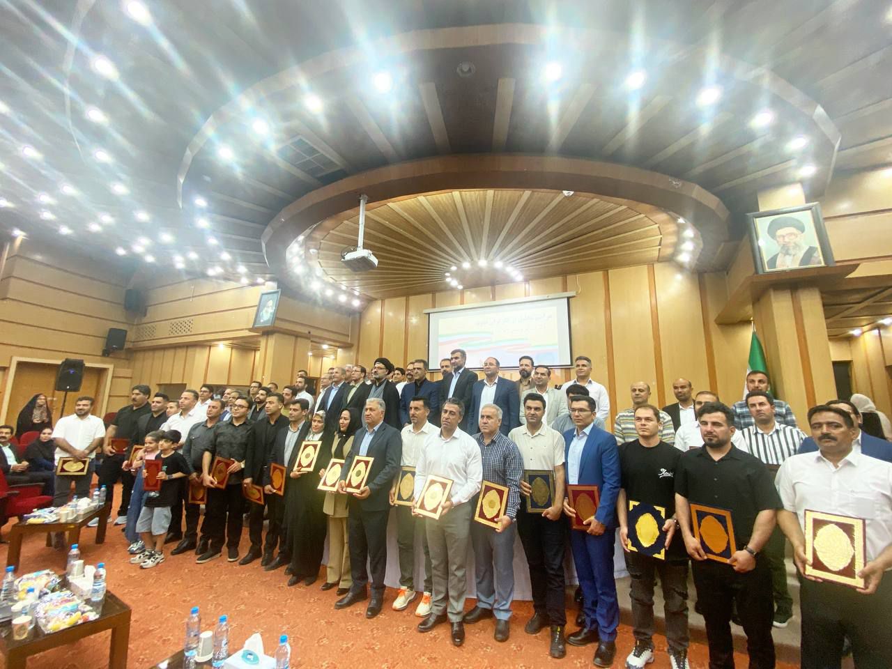 کارگران نمونه پتروشیمی ایلام تجلیل شدند 2 2147483648 211058