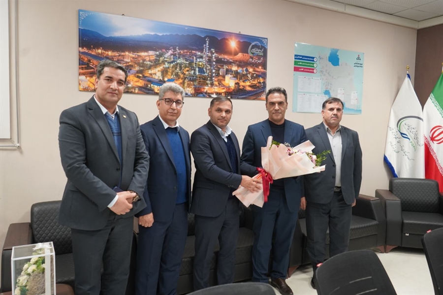 دیدار مدیر شعب بانک صادرات استان با مدیرعامل پتروشیمی ایلام